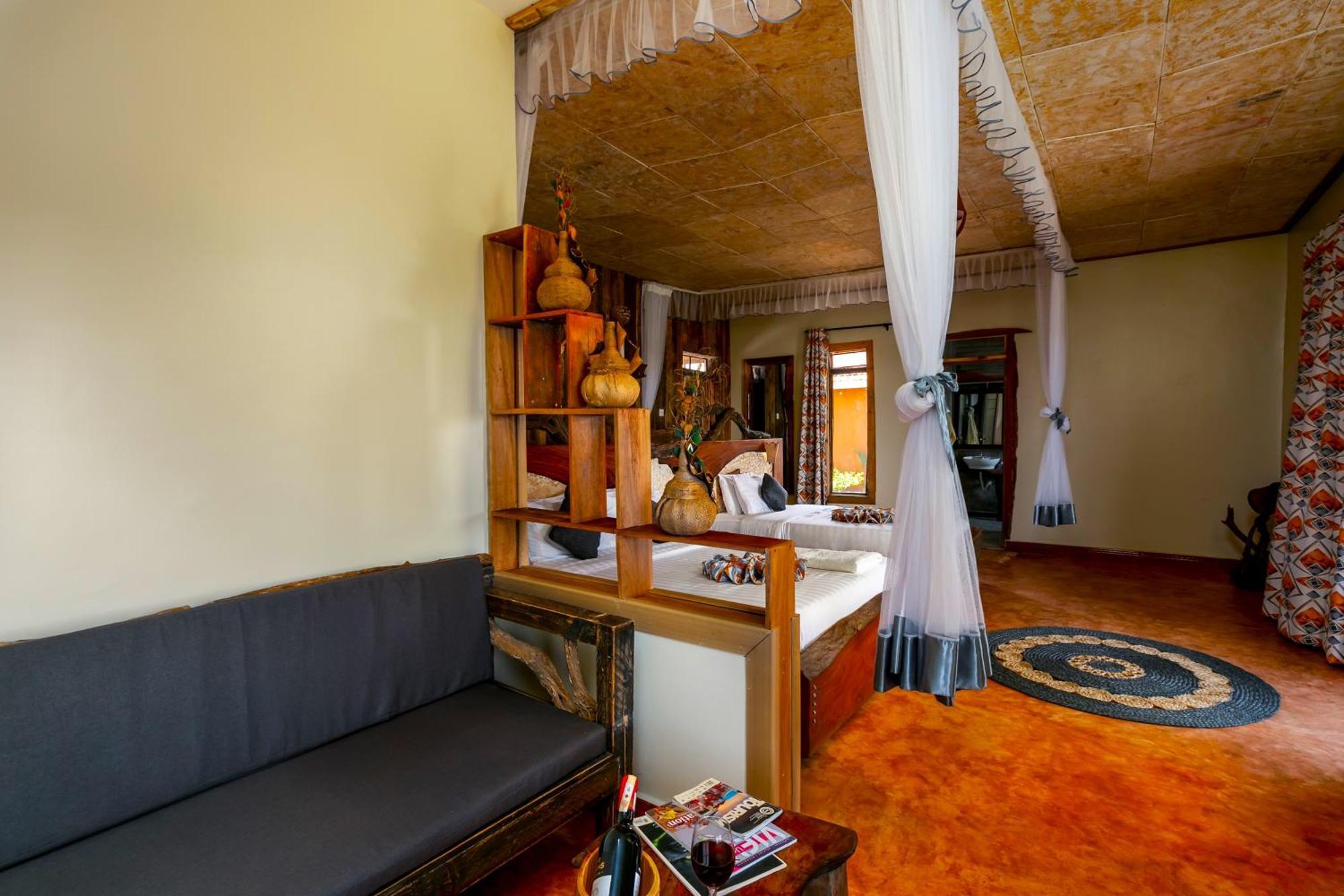 Kigarama Wilderness Lodge Mburo Bakijurura Екстериор снимка