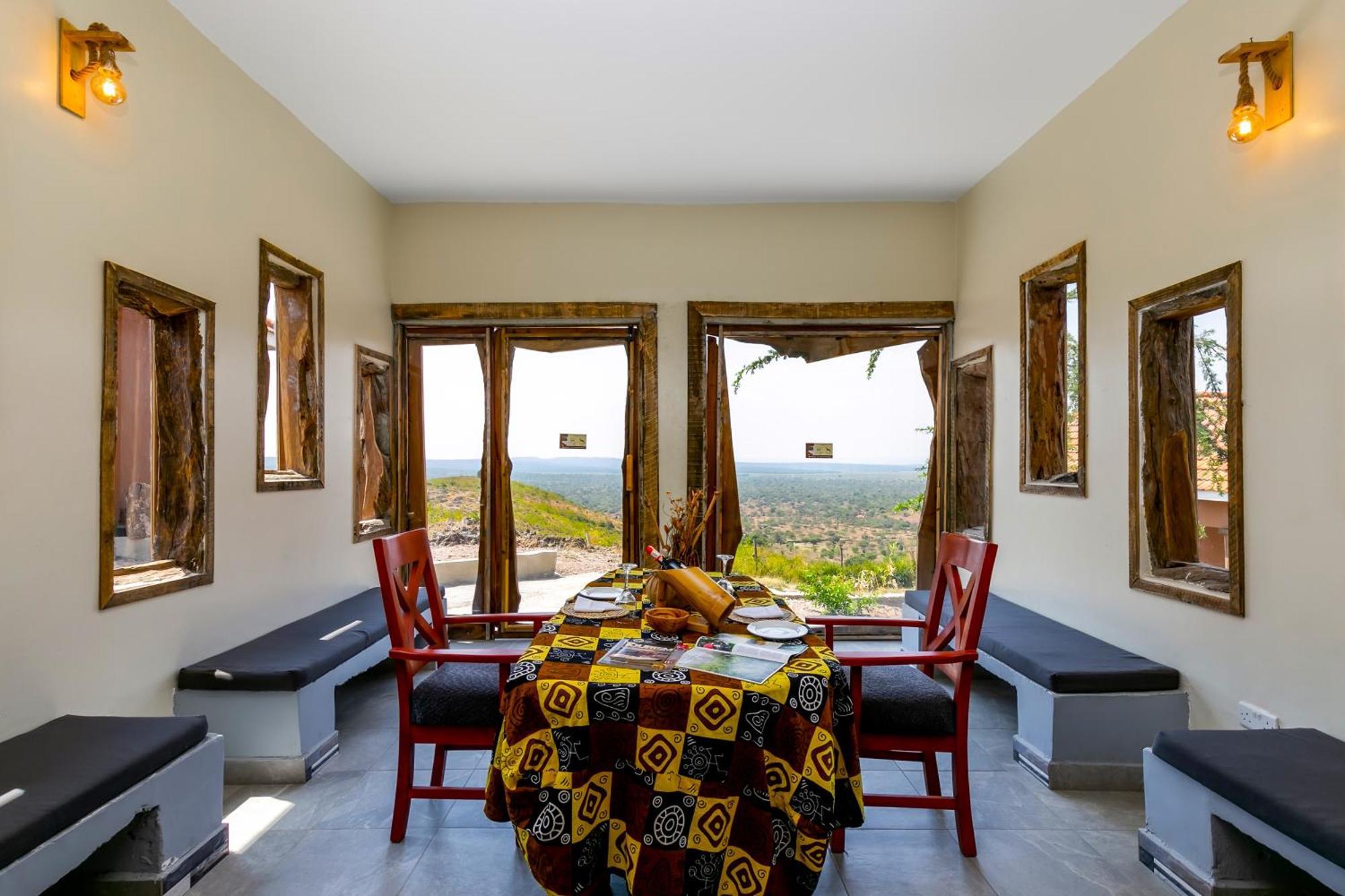 Kigarama Wilderness Lodge Mburo Bakijurura Екстериор снимка