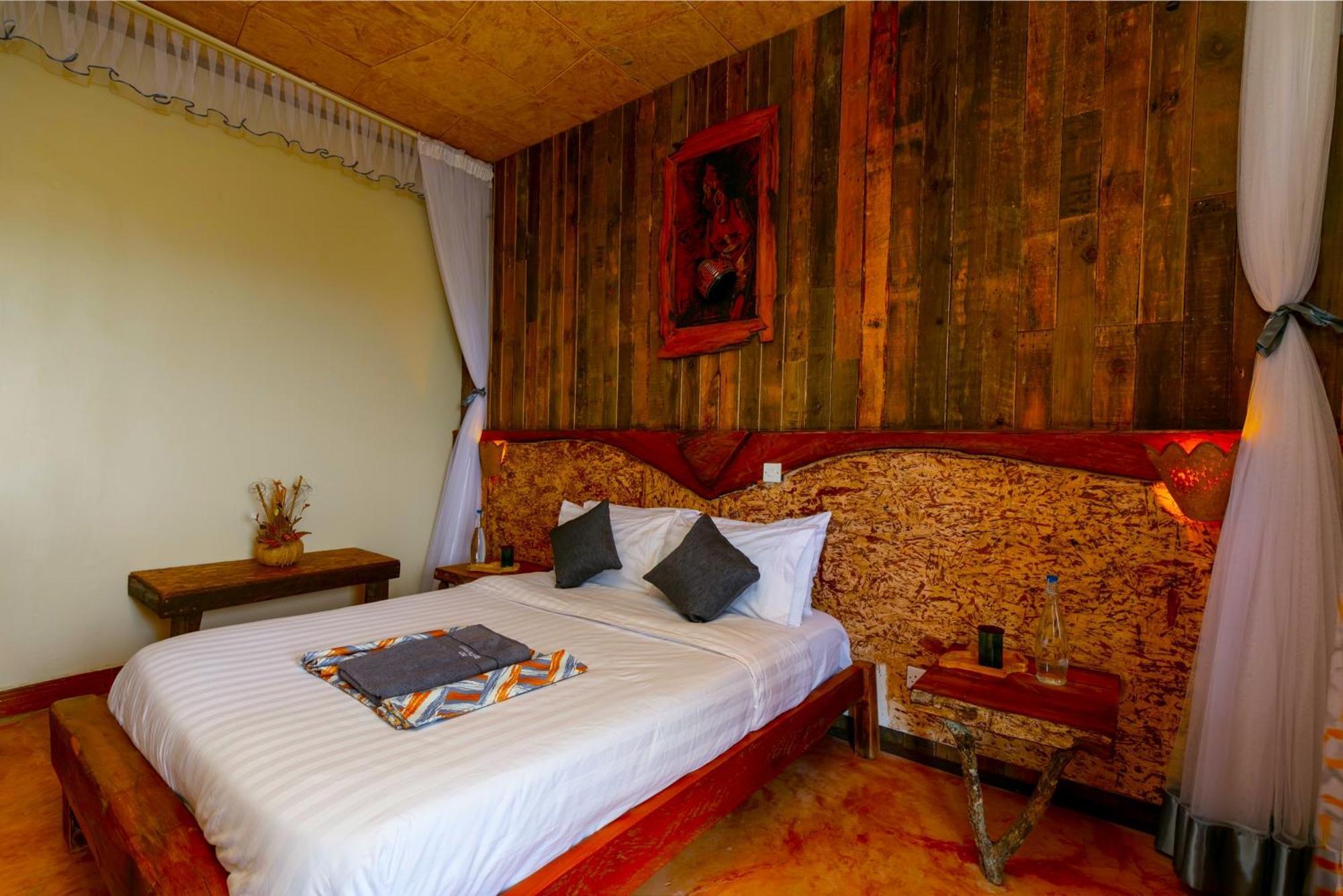 Kigarama Wilderness Lodge Mburo Bakijurura Екстериор снимка
